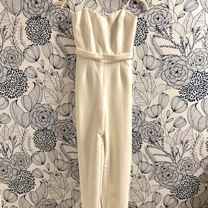 Lulus Brand Size Small White Structured Jumpsuit